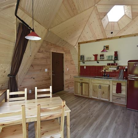 Natahala Glamping Red Dome #23 Villa Topton ภายนอก รูปภาพ