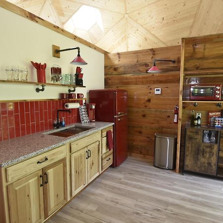 Natahala Glamping Red Dome #23 Villa Topton ภายนอก รูปภาพ